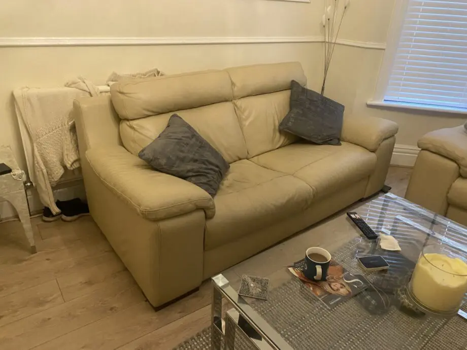 3seater sofa and two chairs Polo Divani make Italian