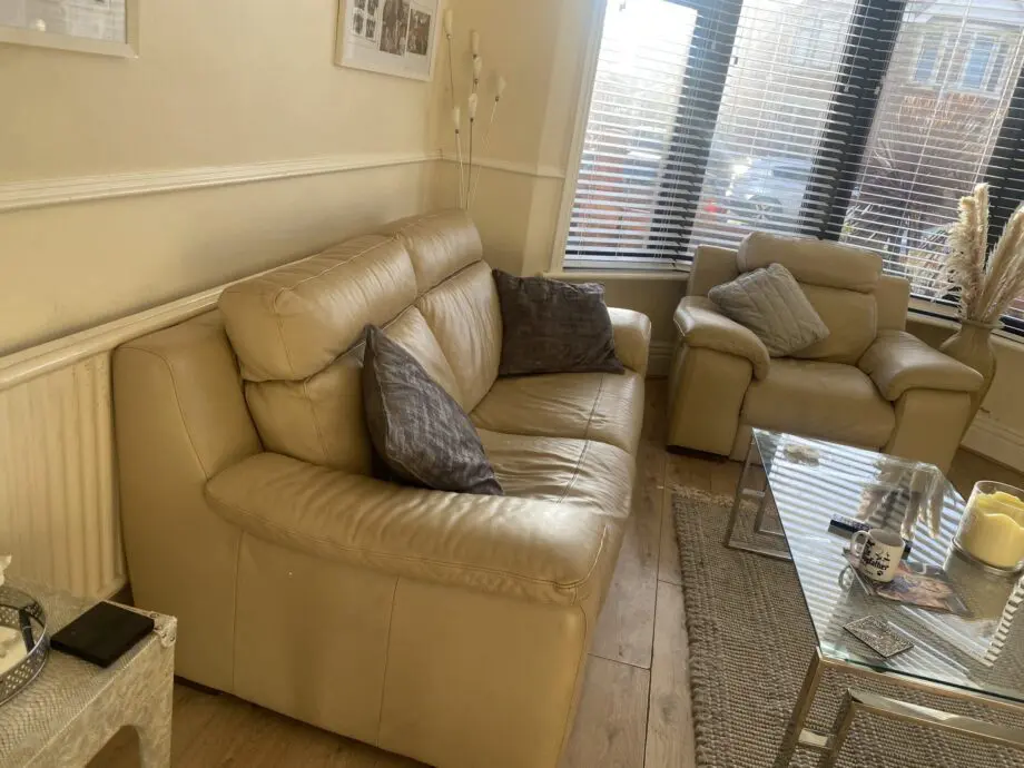 3seater sofa and two chairs Polo Divani make Italian