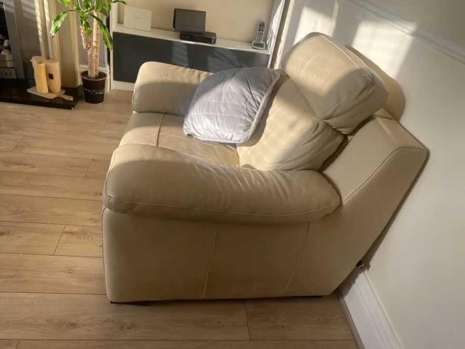 3seater sofa and two chairs Polo Divani make Italian