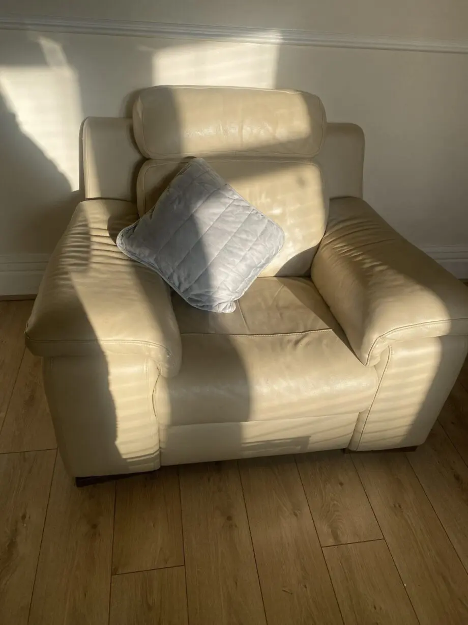 3seater sofa and two chairs Polo Divani make Italian