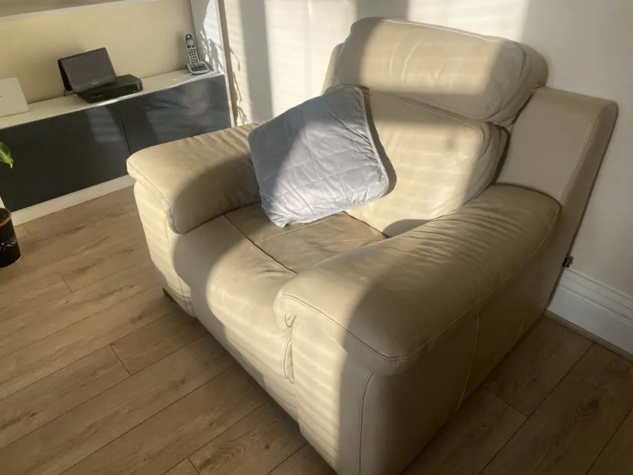 3seater sofa and two chairs Polo Divani make Italian
