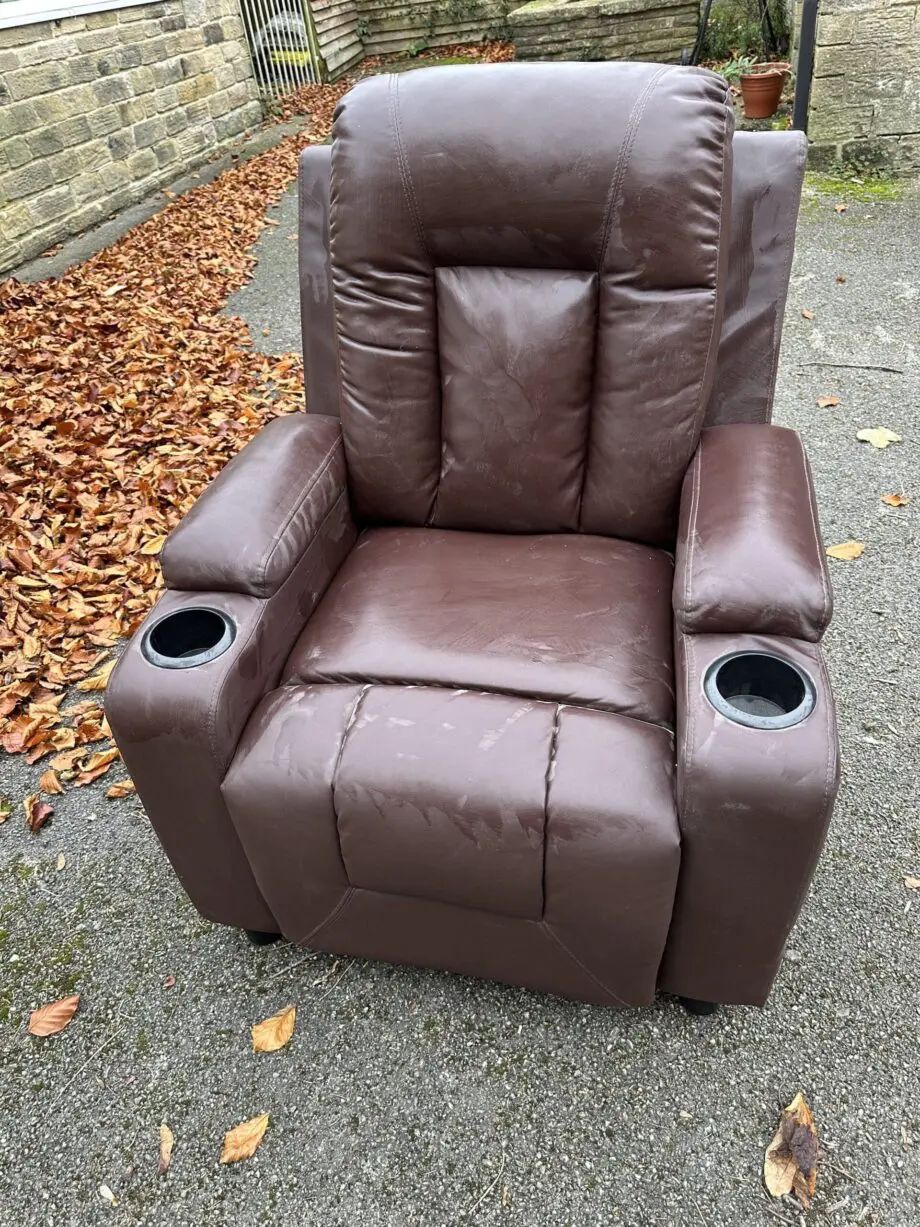 18 x FAUX LEATHER RECLINER LOUNGE CINEMA ARMCHAIR SOFA FOR SALE