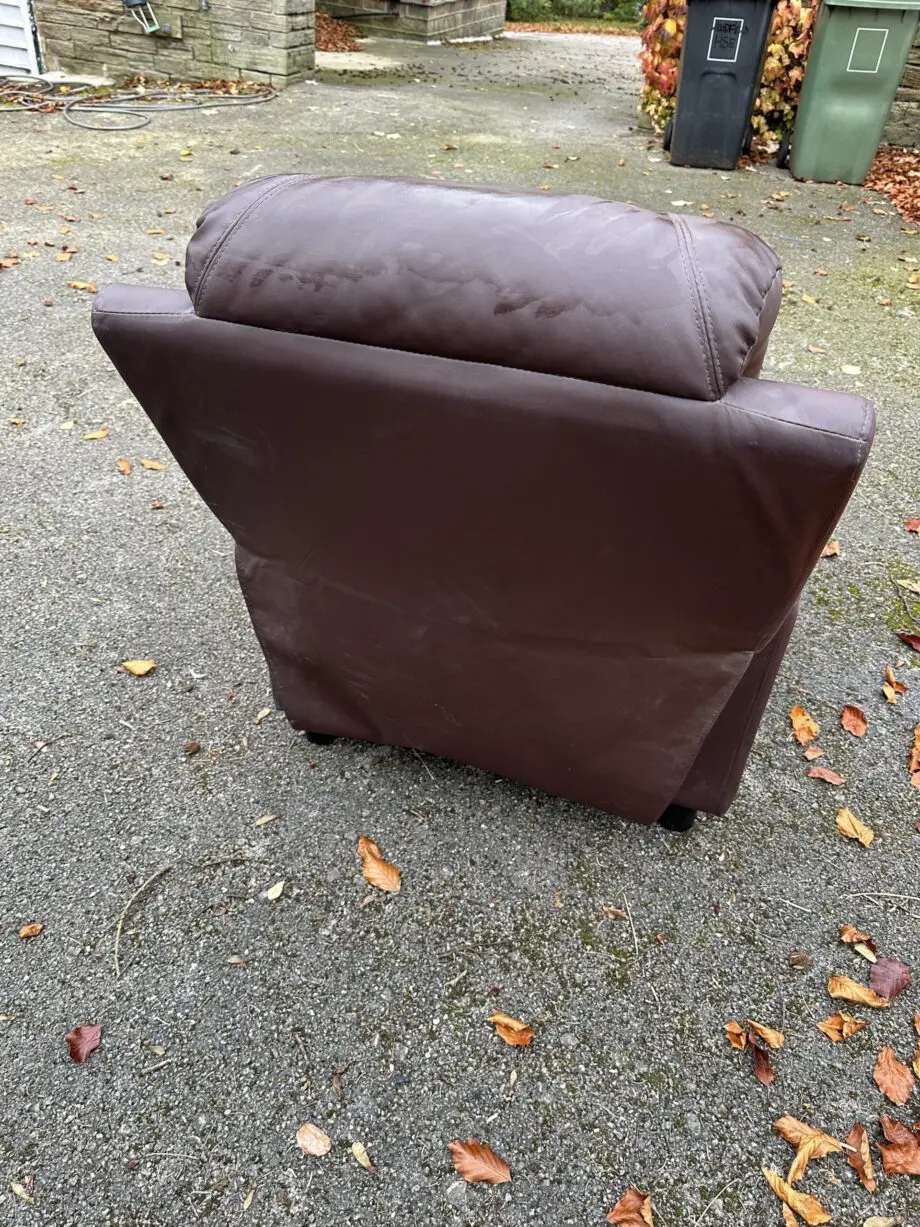 18 x FAUX LEATHER RECLINER LOUNGE CINEMA ARMCHAIR SOFA FOR SALE