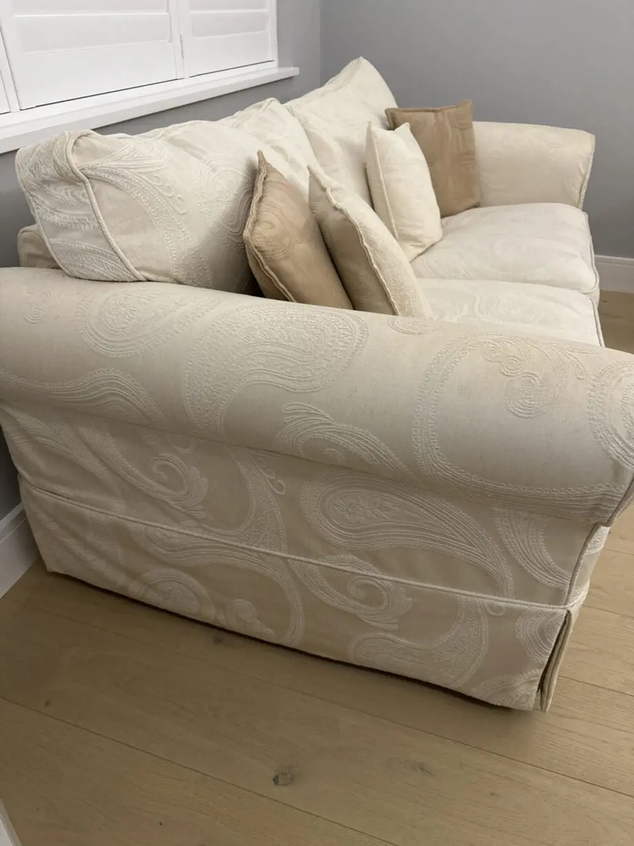 Beautiful cream set of 3 sofas, 3 seater, 2 seater and a single seater
