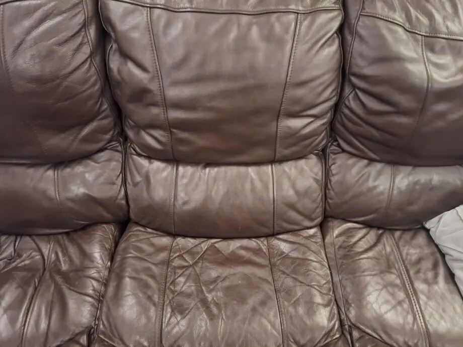 3&2 seater leather sofas & footstool