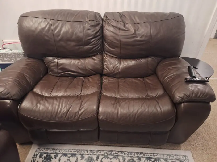 3&2 seater leather sofas & footstool