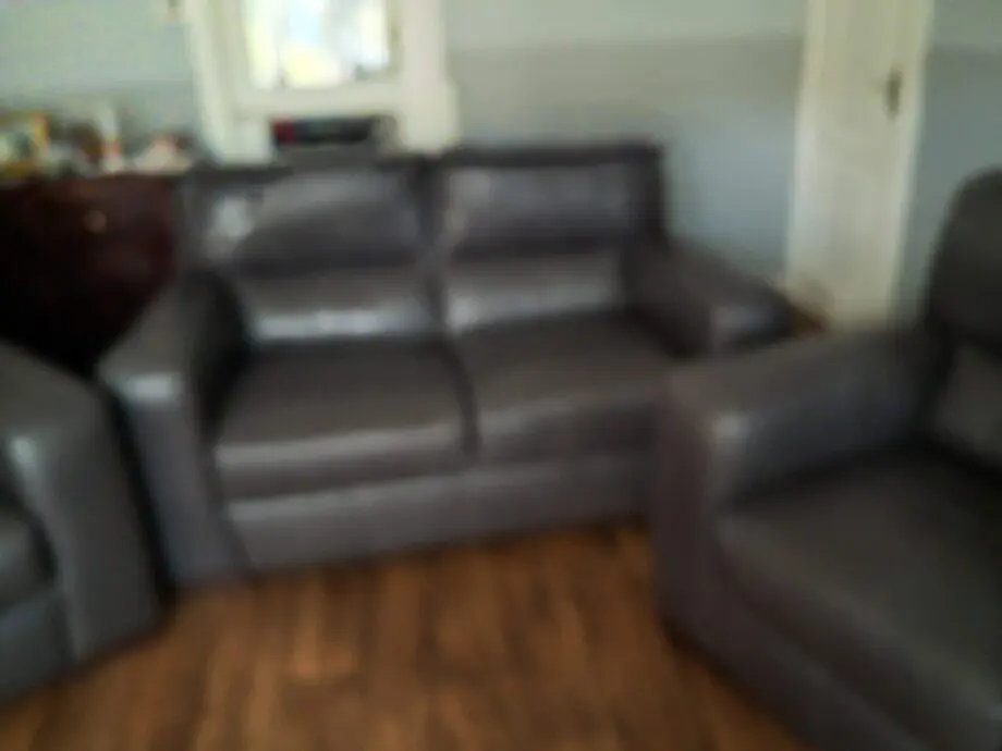 2 seater settee & 2 chairs