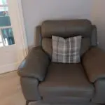 3 seater sofa and electric recliner chair