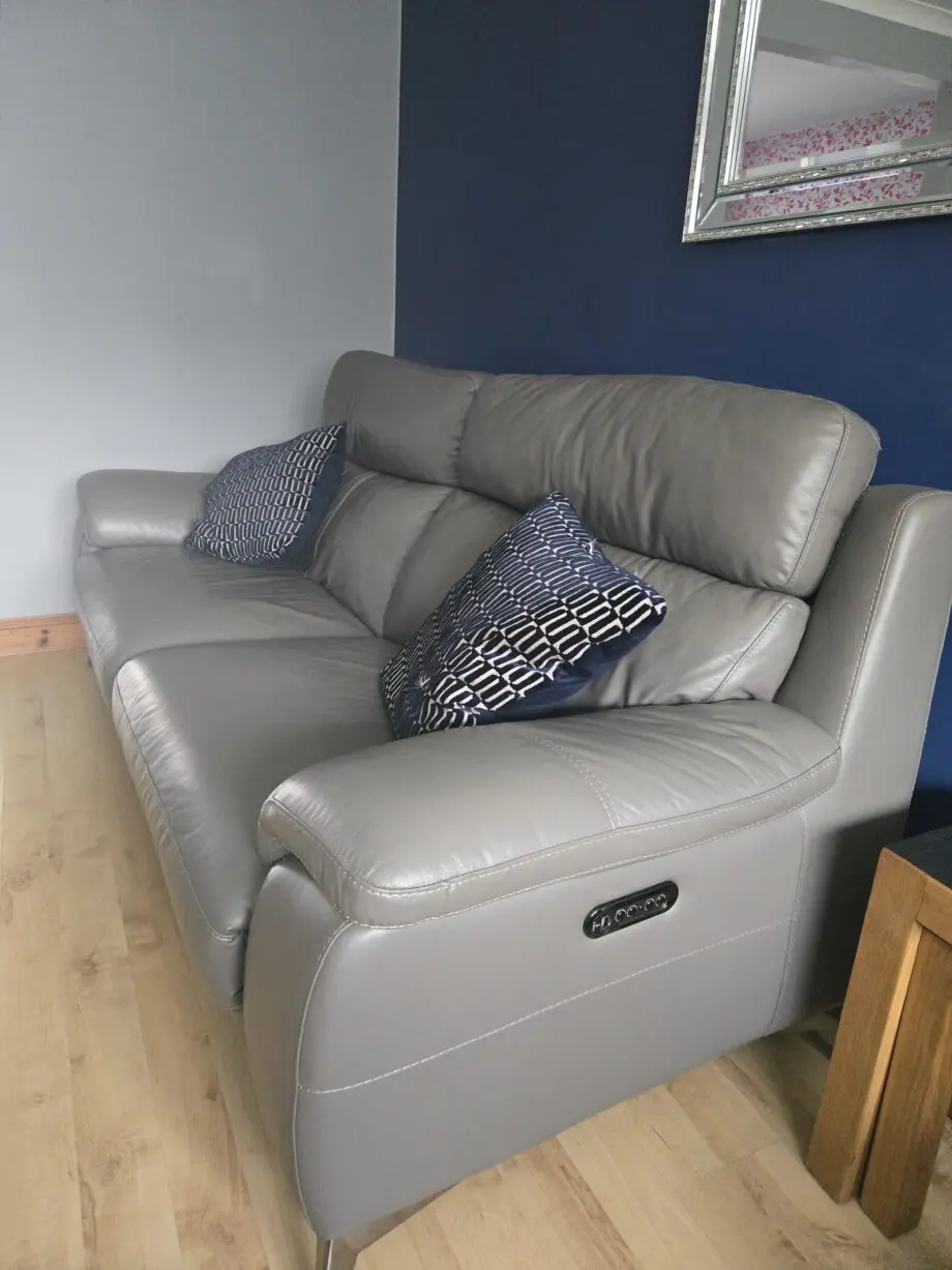 Gorgeous world of leather, elephant grey sofas
