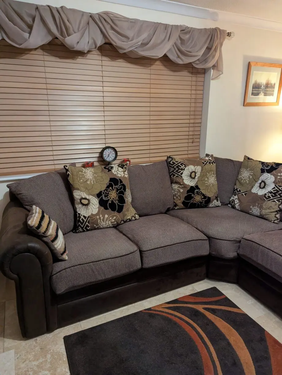 Scs brown fabric and suede leather