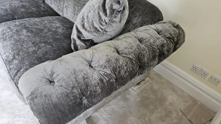 4 seater Chesterfield dfs sofa - dark grey