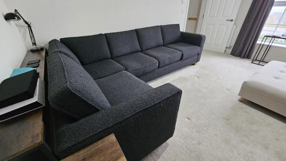 Colombia Snuggler Plus Corner Sofa in Black