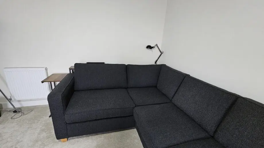 Colombia Snuggler Plus Corner Sofa in Black