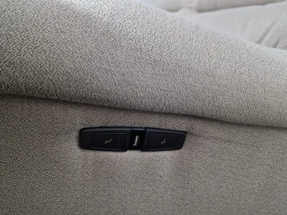DFS electric recliner