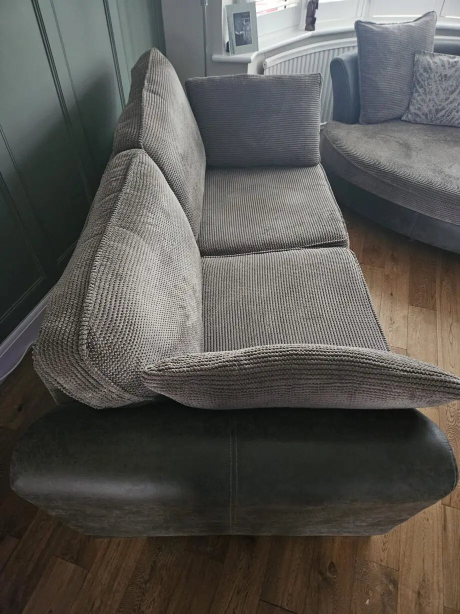 2 seater & oval cuddler sofa
