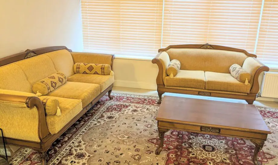Hand-made, Chippendale style Turkish sofa suite