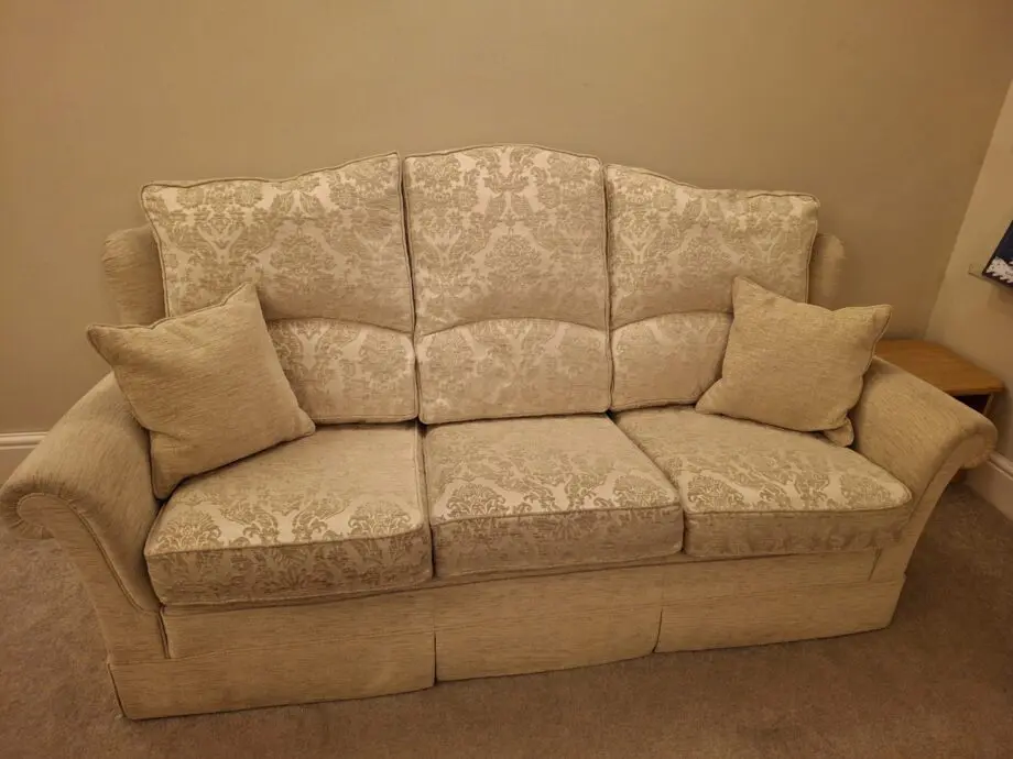 Gainsborough damask 3 piece suite by Wade with matching footstool and scatter cushions. Excellent condition