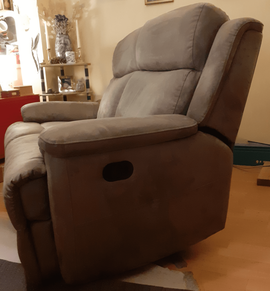 Sofology 'Gracie' two seater recliner sofa