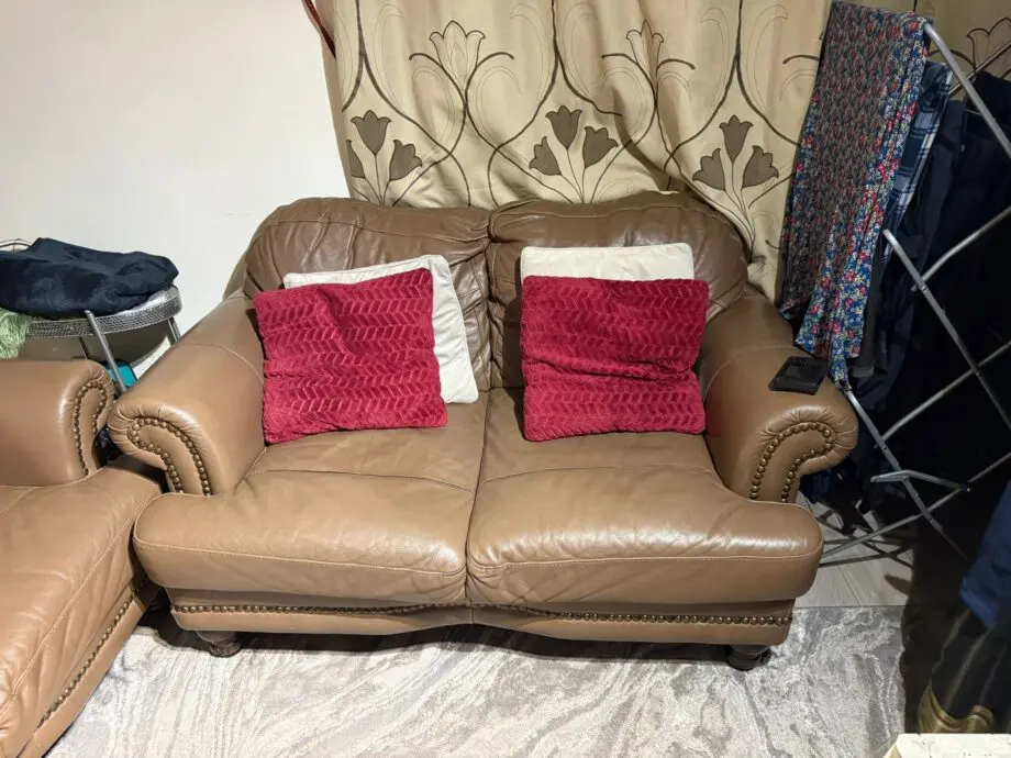 Brown 3 seater, 2 seater and 1 seater sofa