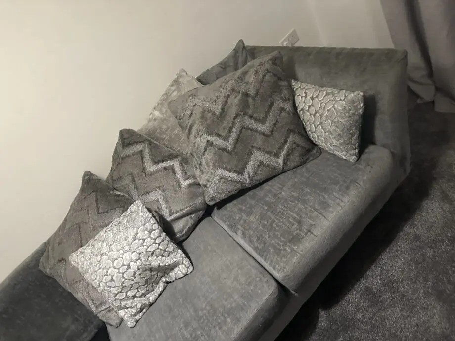 LAWRIE PB SP 2+C+2 SOFA