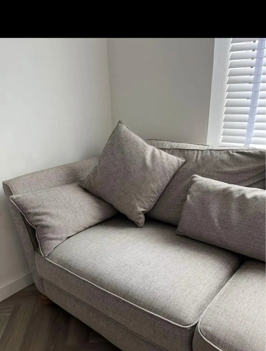 OAK FURNITURE LAND GAINSBOROUGH SOFA INCLUDING REVERSIBLE CUSHIONS