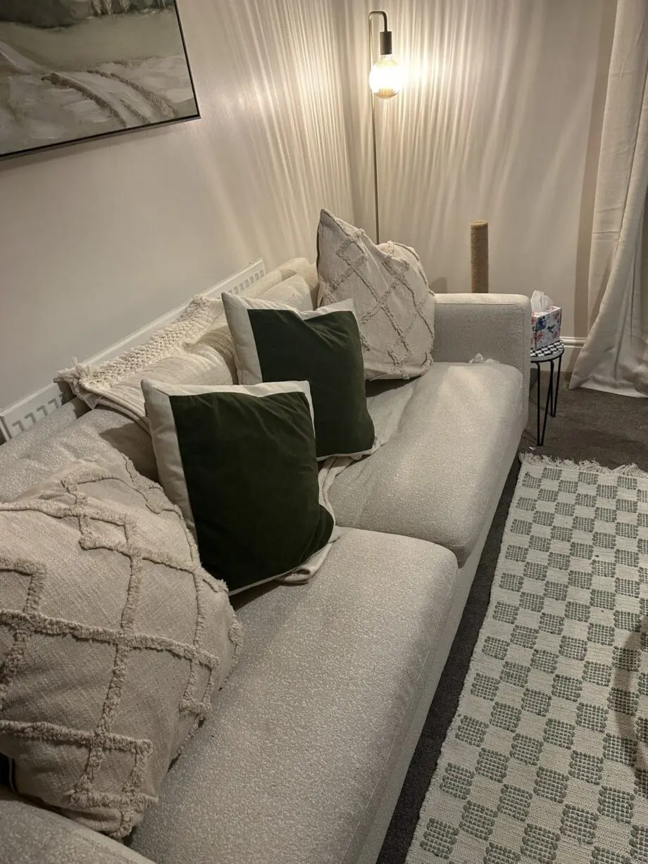 laura james sofa