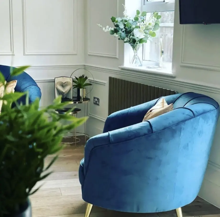 Sofology Perle sofa and armchair in Teal with gold feet