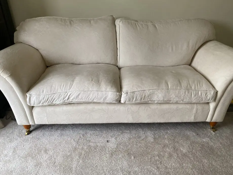 Laura Ashley - Kingston - Sofa - Ivory