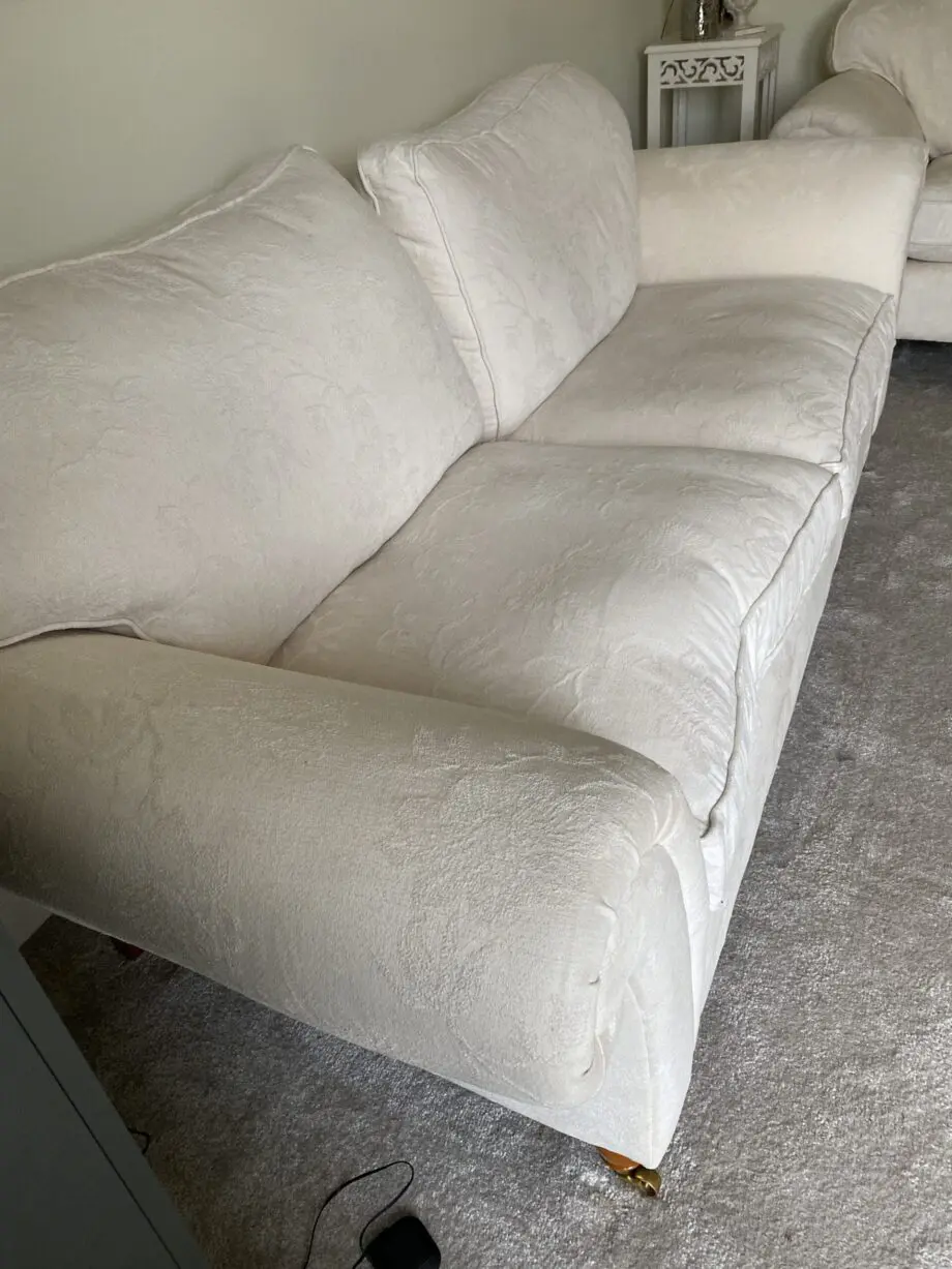 Laura Ashley - Kingston - Sofa - Ivory