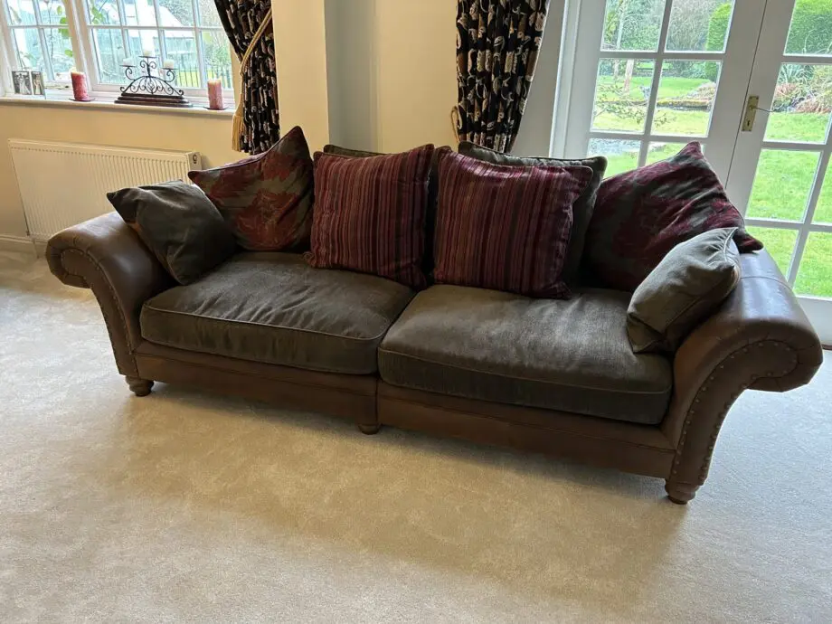 Lee Longlands large two seater, snuggler and foot stool.