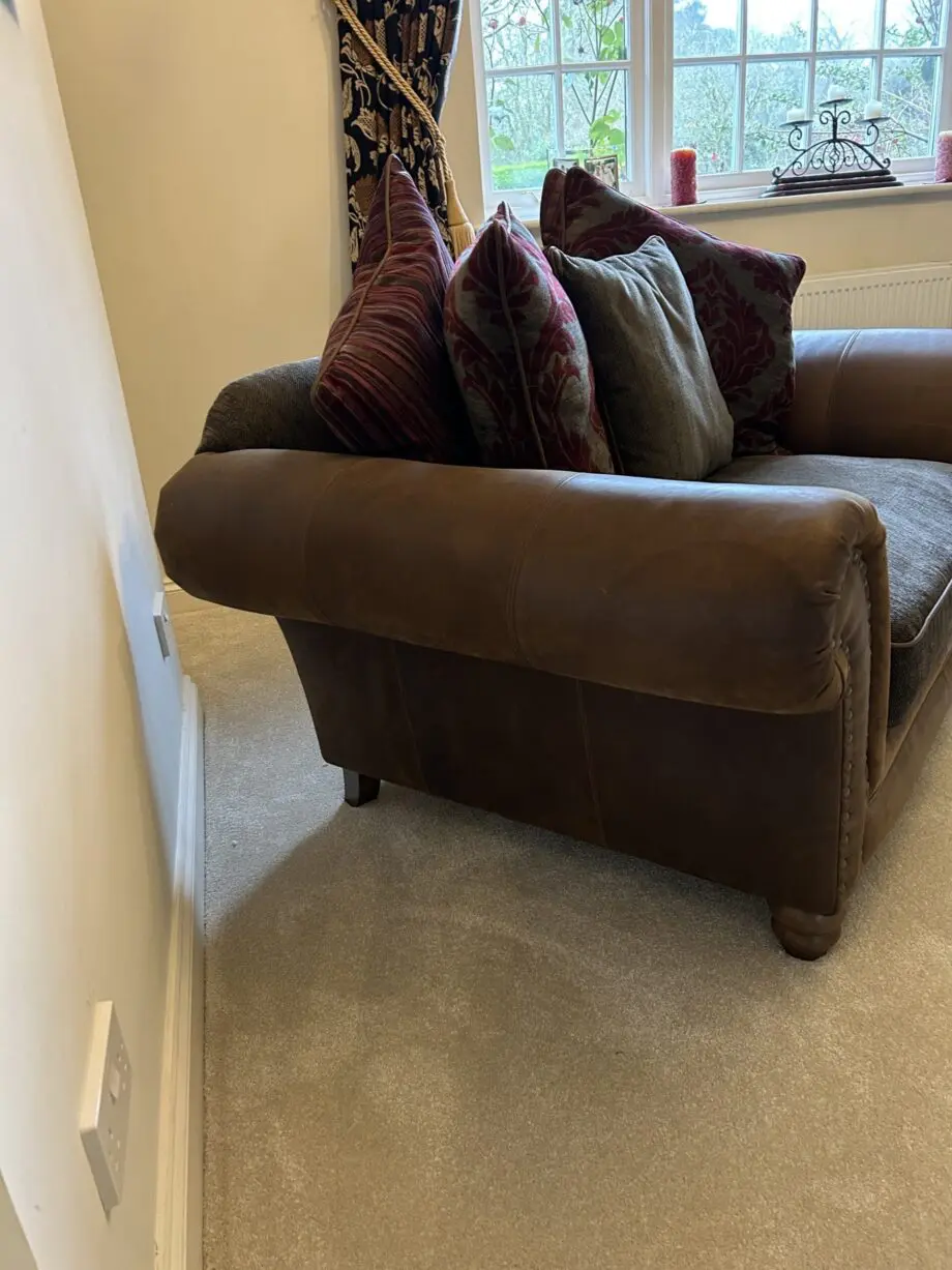 Lee Longlands large two seater, snuggler and foot stool.