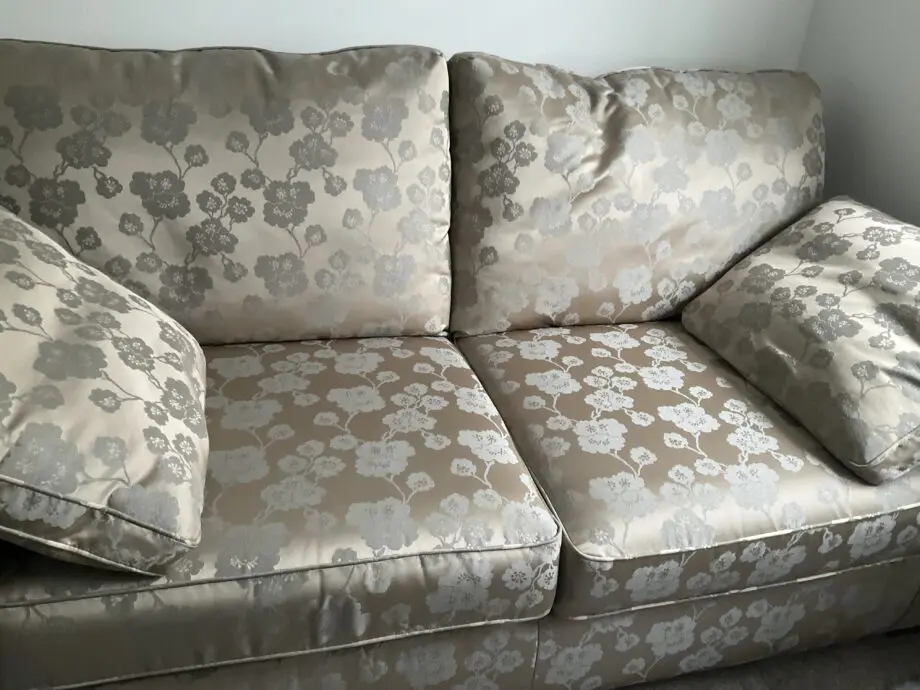 3 seater sofa bed