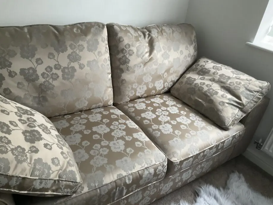 3 seater sofa bed