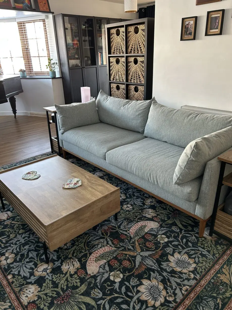 Almost new: Pale Blue Swyft 3-seater