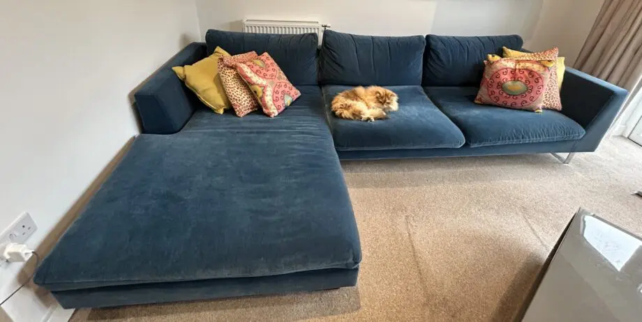 Love Your Home Blue Jasper Modern Sofa with Chaise