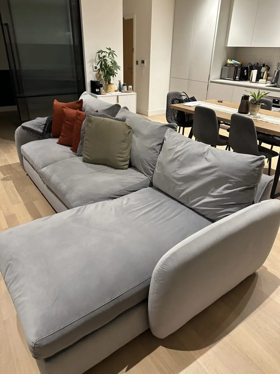 Snug corner sofa grey - 2.83 x 1.59cm