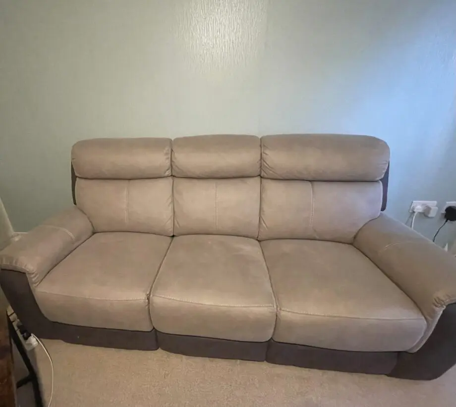 DFS Ryder 3 seater power recliner
