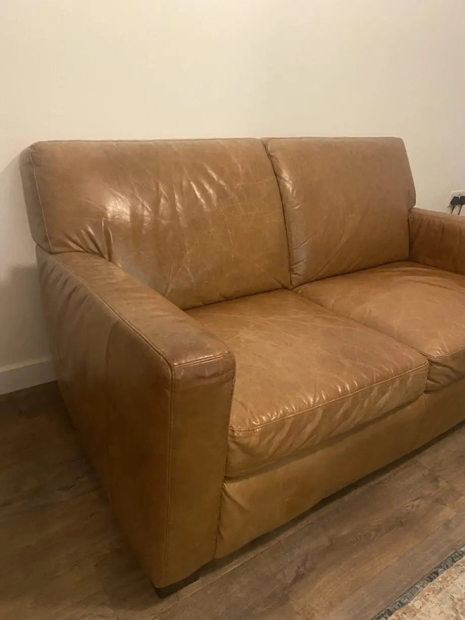 2 seats sofa