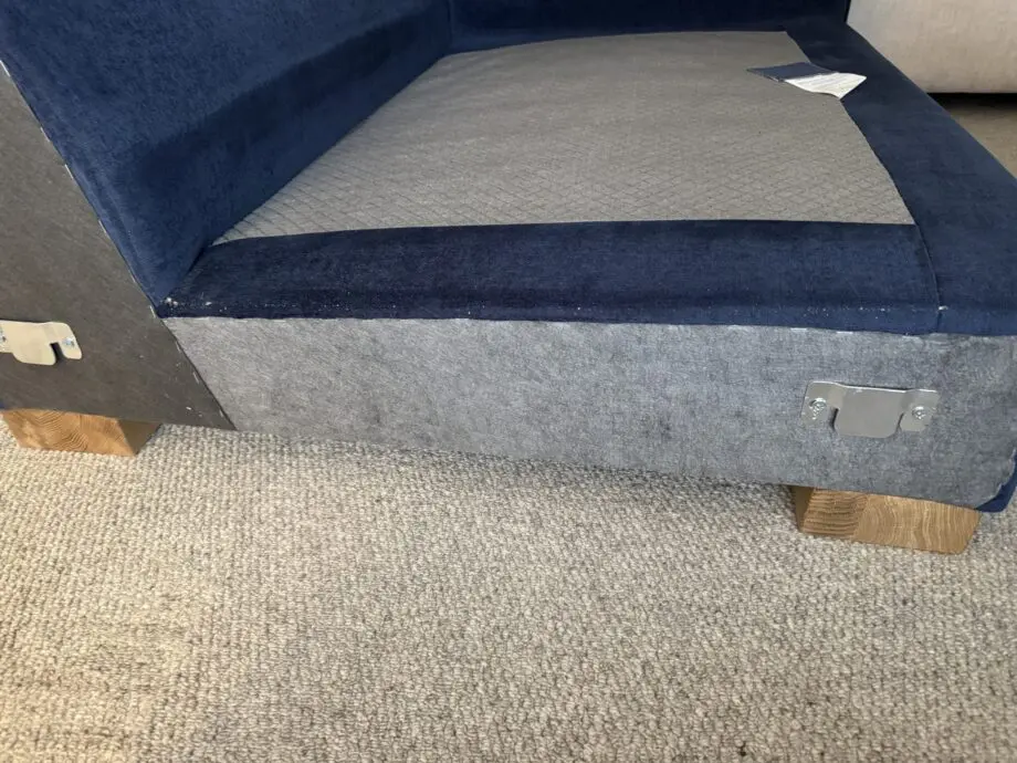 Beautiful Large 4 Seater sofa
