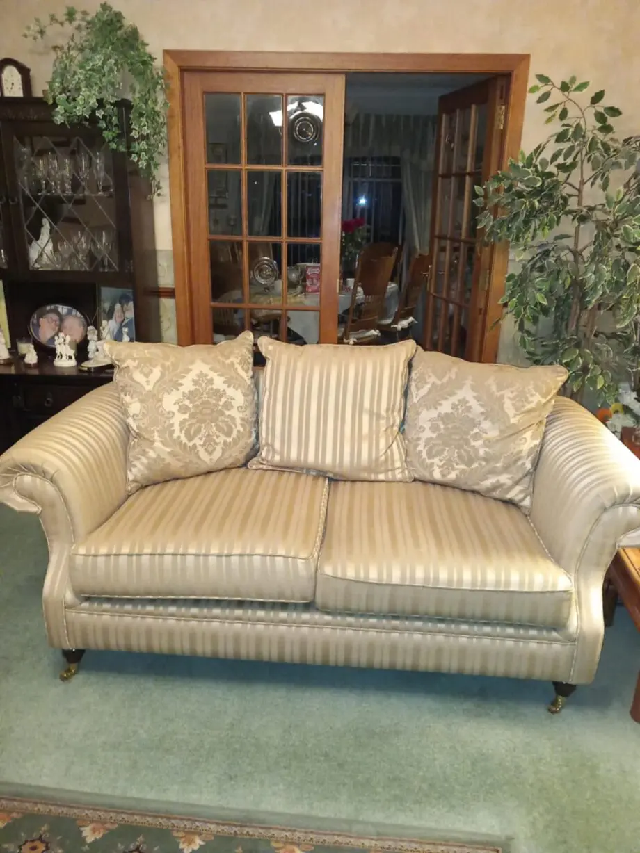 Regency style 2 seater sofa with matching cushions