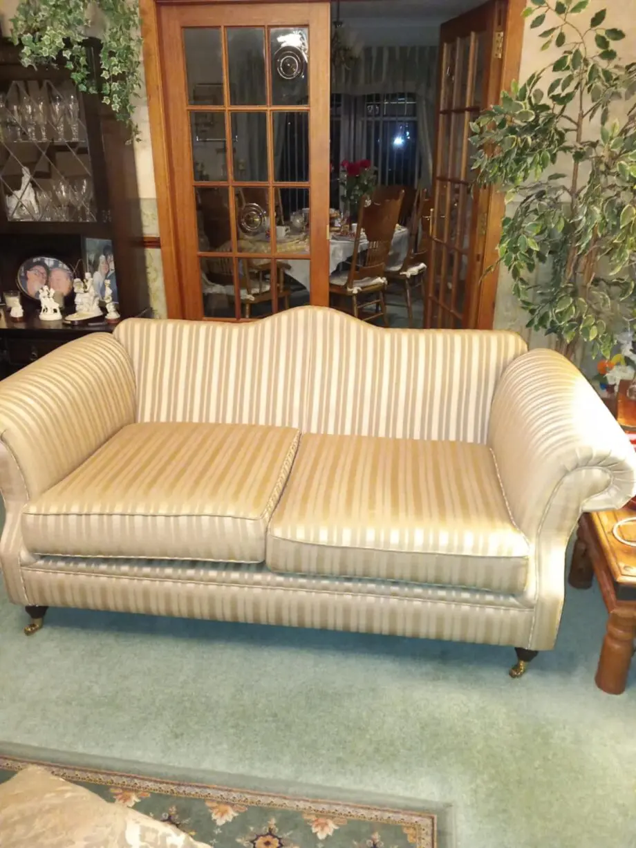 Regency style 2 seater sofa with matching cushions