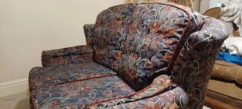Stokers - 2 Seater - Floral Design