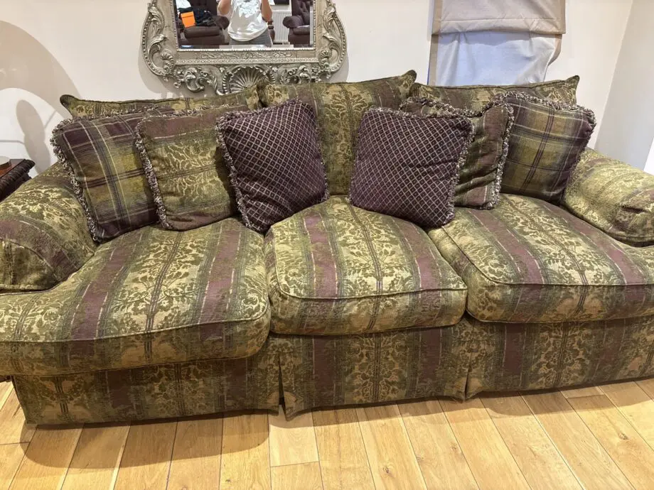 3 seater sofa set * 2
