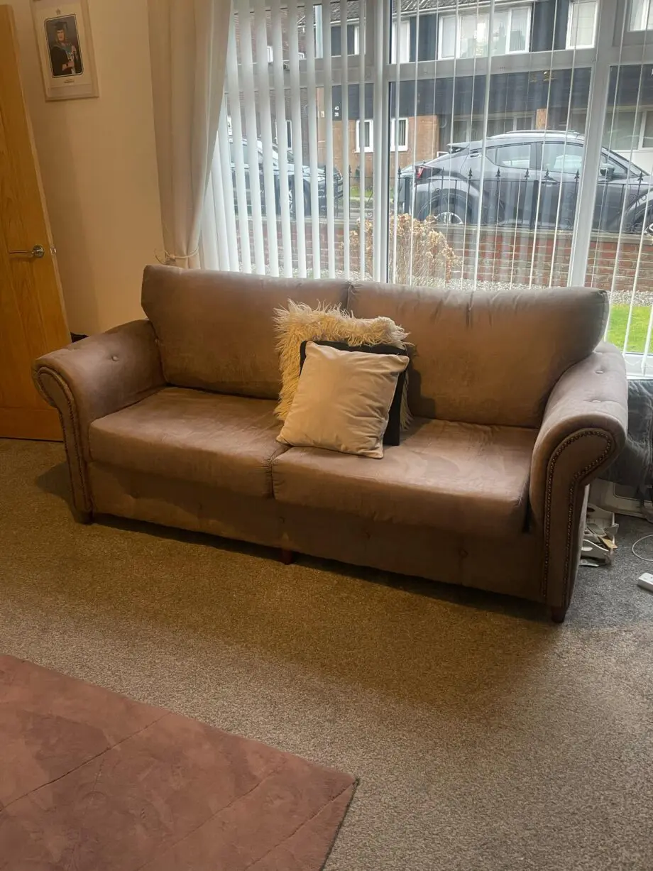 Dusky pink 3 & 2 seater sofas