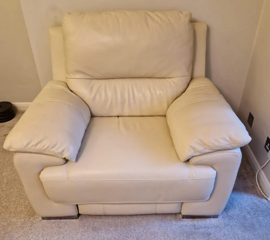 DFS Cream Manual Recliner Chair