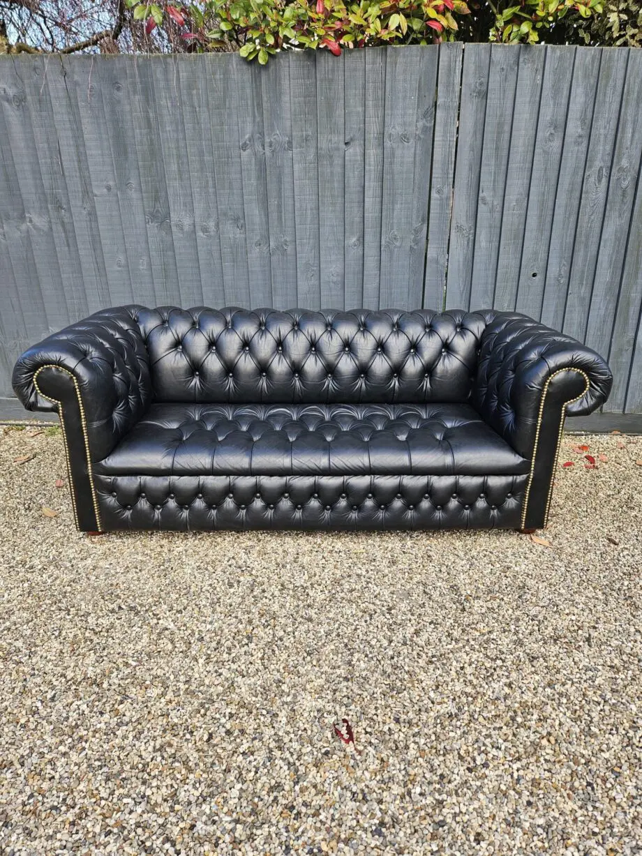 Black saxon leather chesterfield