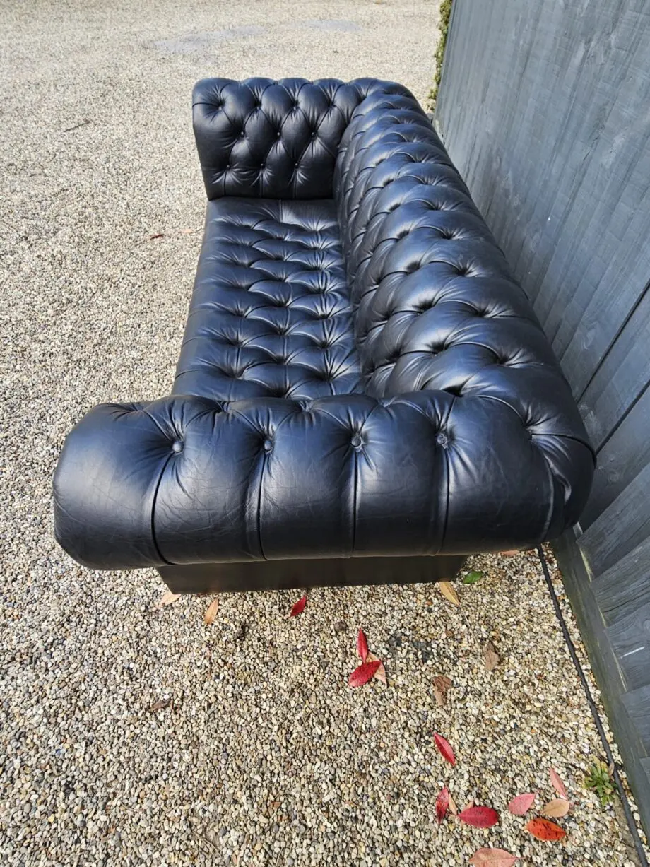 Black saxon leather chesterfield