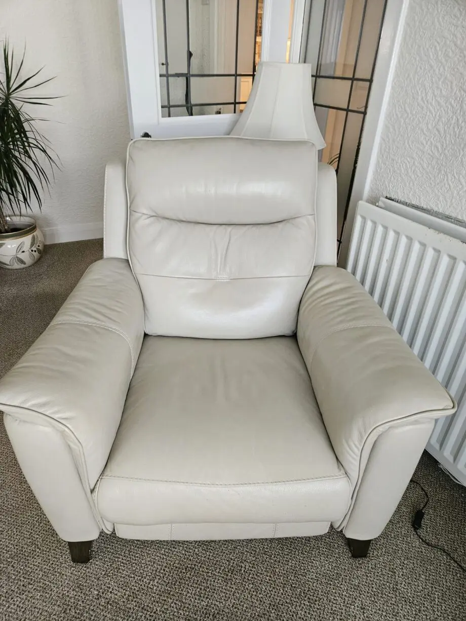 Sofology beige sofa set