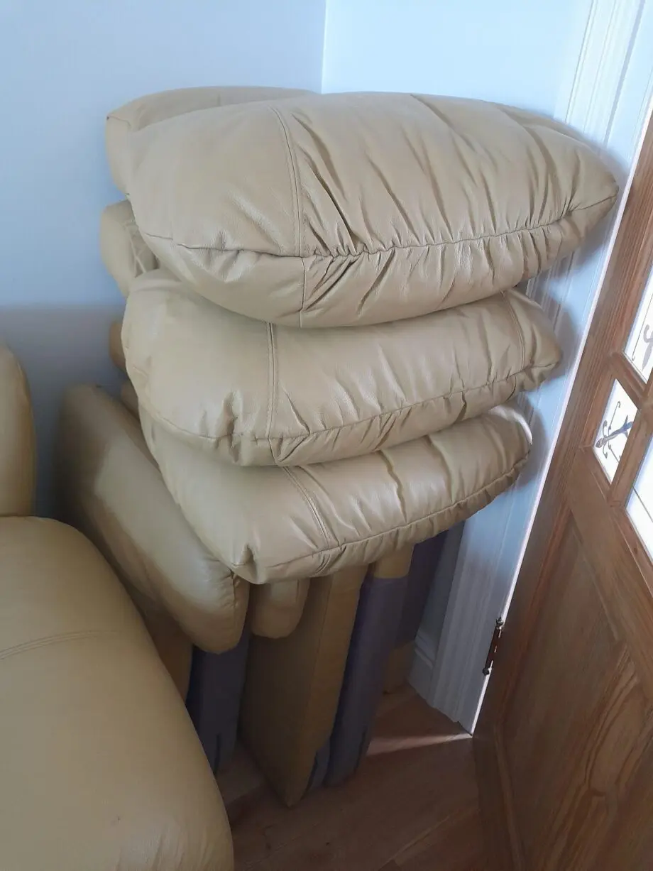 3 and 2 seater real leather sofa set