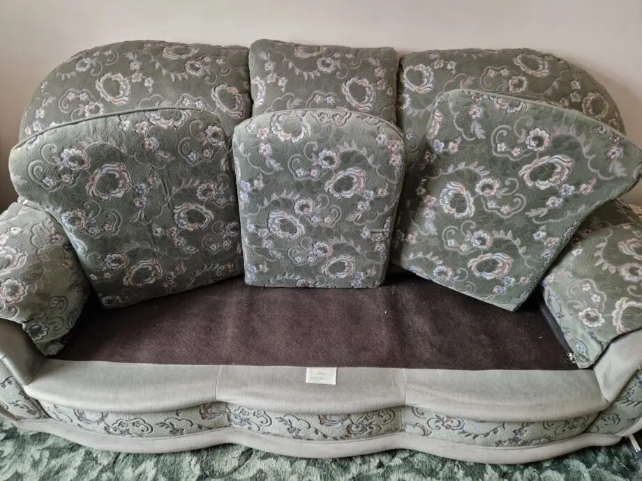 Green patterned 4pc sofa set